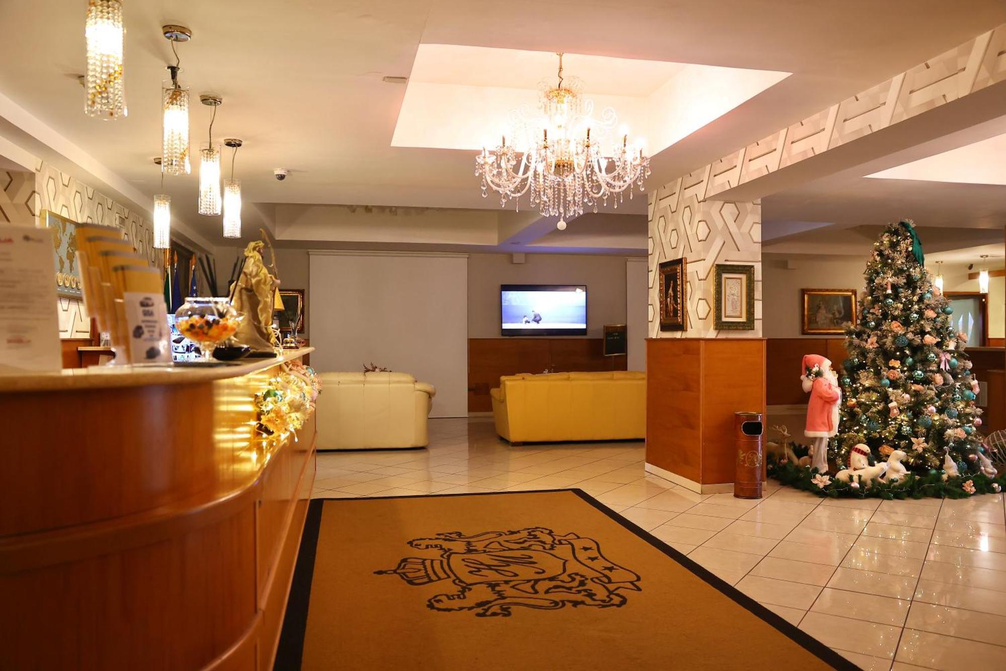 Hotel Max Aversa Esterno foto